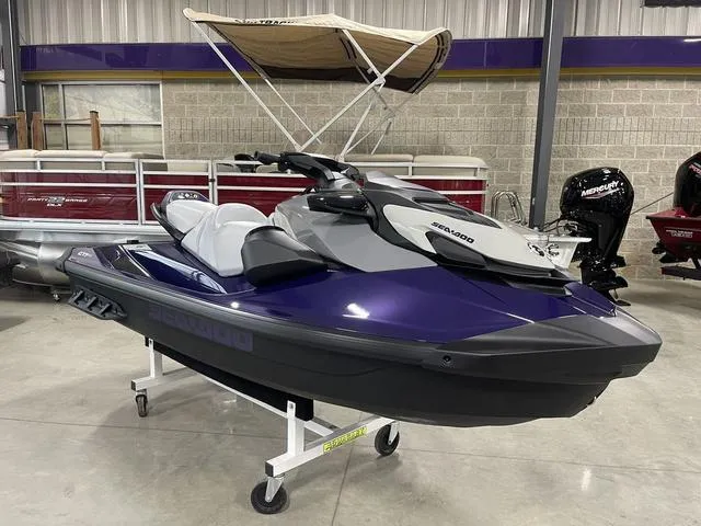 Slide: The Image of Sea-Doo GTI 2025 - 10