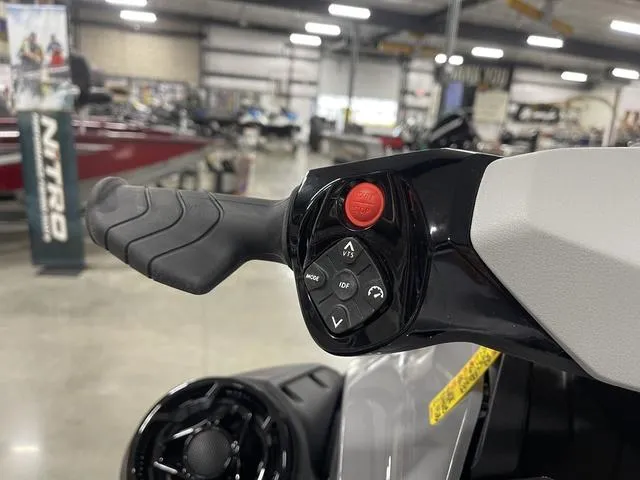 Slide: The Image of Sea-Doo GTI 2025 - 15