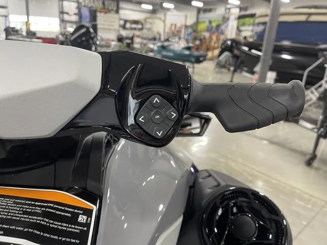 Slide: The Image of Sea-Doo GTI 2025 - 16