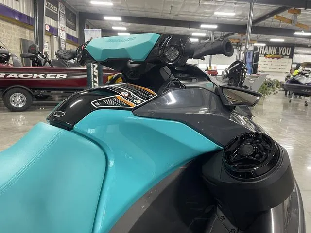 Slide: The Image of Sea-Doo GTR™ 230 BRP Premium Audio, iBR 2025 - 13