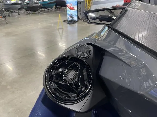 Slide: The Image of Sea-Doo GTX 300 2025 - 13