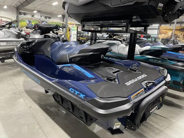 Slide: The Image of Sea-Doo GTX™ 230 Tech, Audio, iDF, iBR 2025 - 3