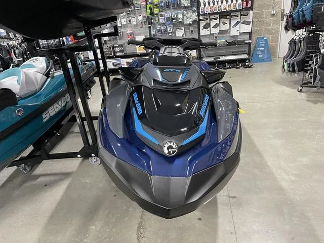 Slide: The Image of Sea-Doo GTX™ 230 Tech, Audio, iDF, iBR 2025 - 8