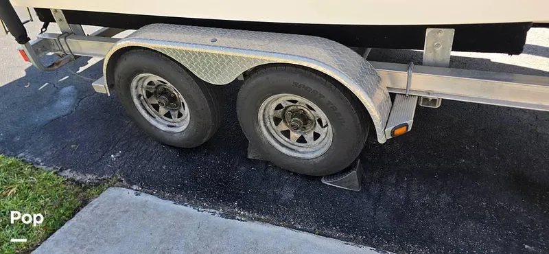 Slide: The Image of 2015 Robalo R200 for sale in Cutler Bay, FL - 41