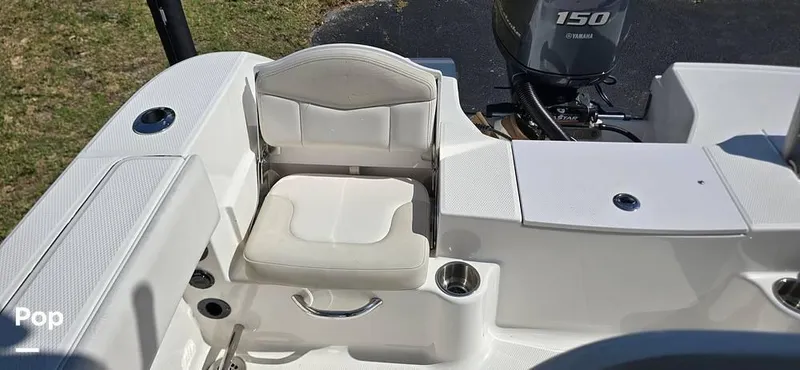 Slide: The Image of 2015 Robalo R200 for sale in Cutler Bay, FL - 54