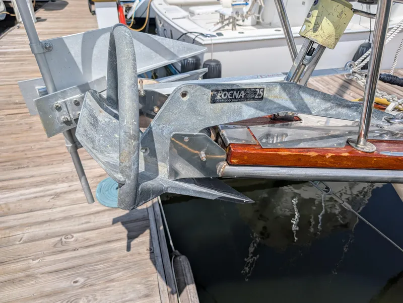 Slide: The Image of Caliber 40 LRC 1998 - 58