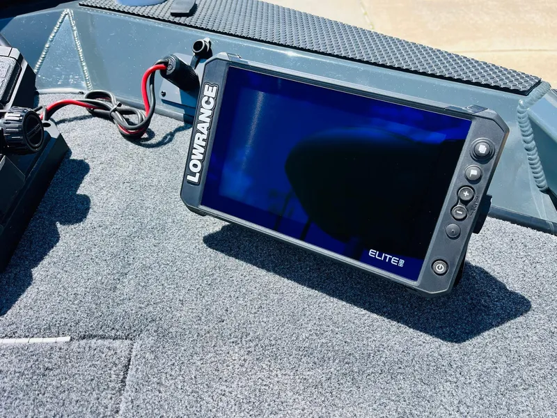 Slide: The Image of Lowrance Elite fish finder on 2025 Ranger RT188C boat dashboard. - 18