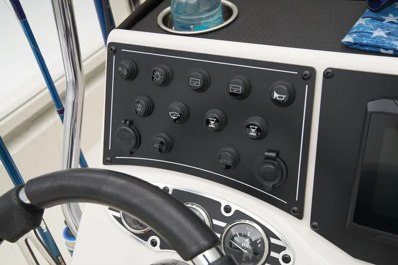 Slide: The Image of Ranger RB200 2025 - 52