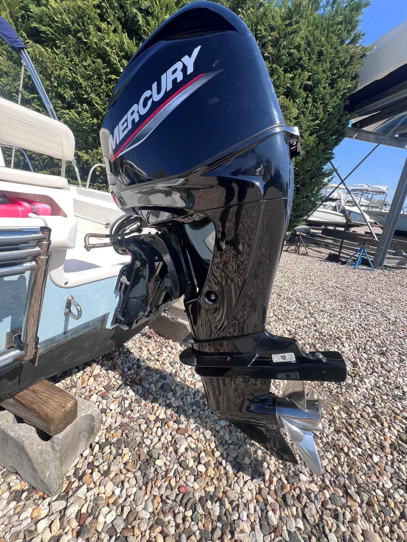 Slide: The Image of Boston Whaler 150 Montauk 2021 - 3