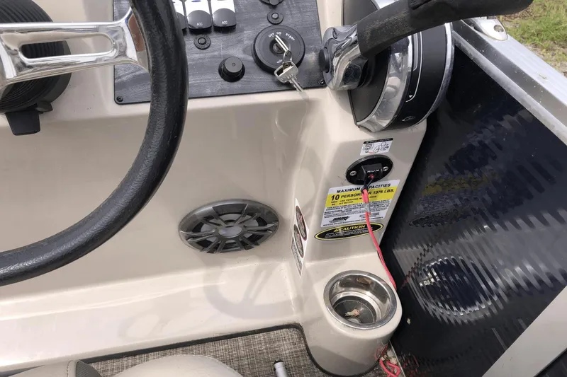 Slide: The Image of Harris 210CX CS 2019 - 5