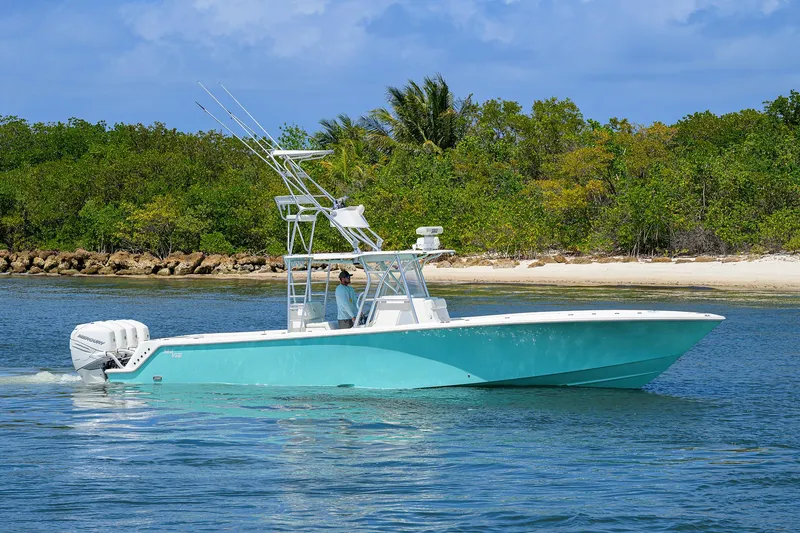 Slide: The Image of Sea Vee 39 PENELOPE - Starboard Profile - 0