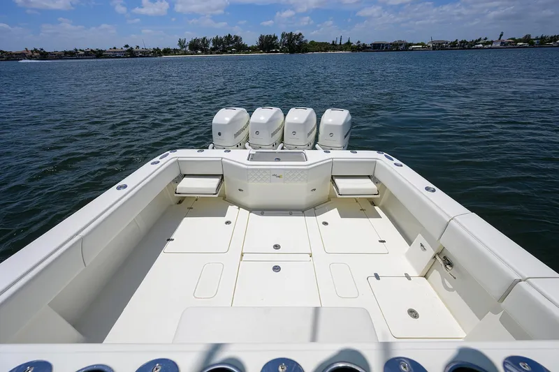 Slide: The Image of Sea Vee 39 PENELOPE - Cockpit & Engines - 23