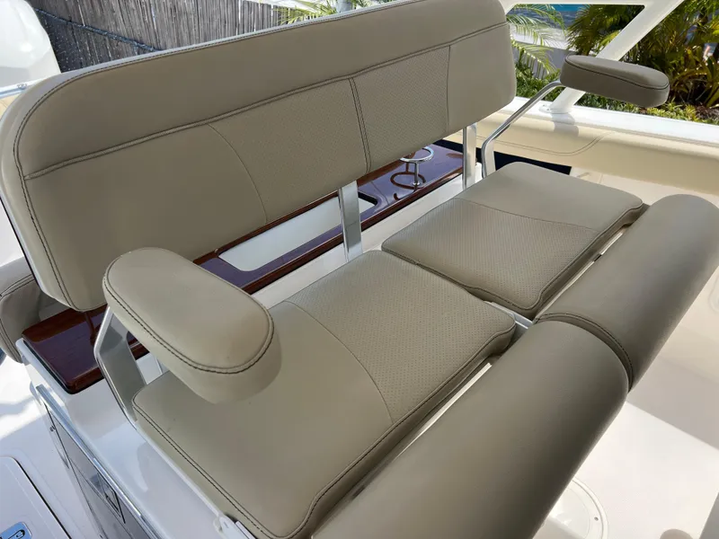 Slide: The Image of Pursuit S 280 Sport 2016 - 51