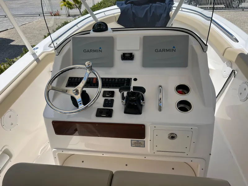 Slide: The Image of Pursuit S 280 Sport 2016 - 54