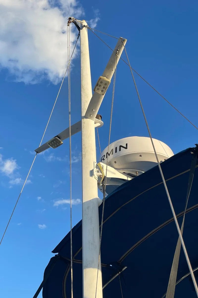 Slide: The Image of Grand Banks 42 Motoryacht 1985 - 81