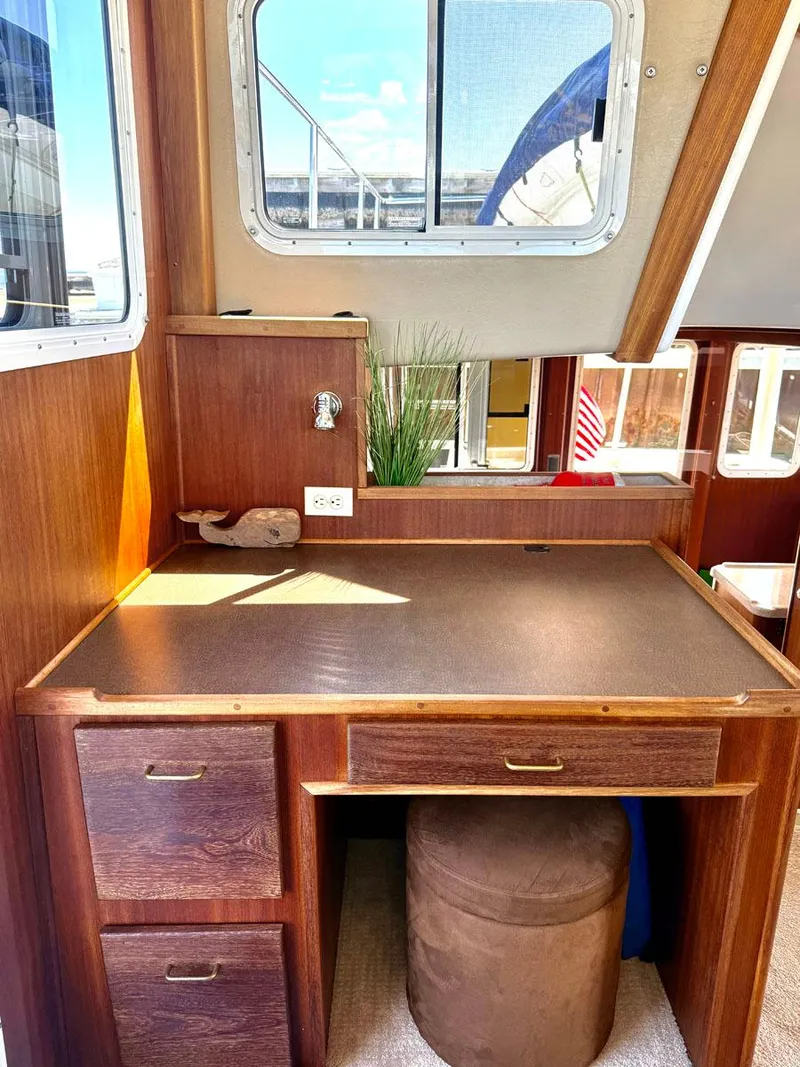 Slide: The Image of Pilothouse Desk - 45