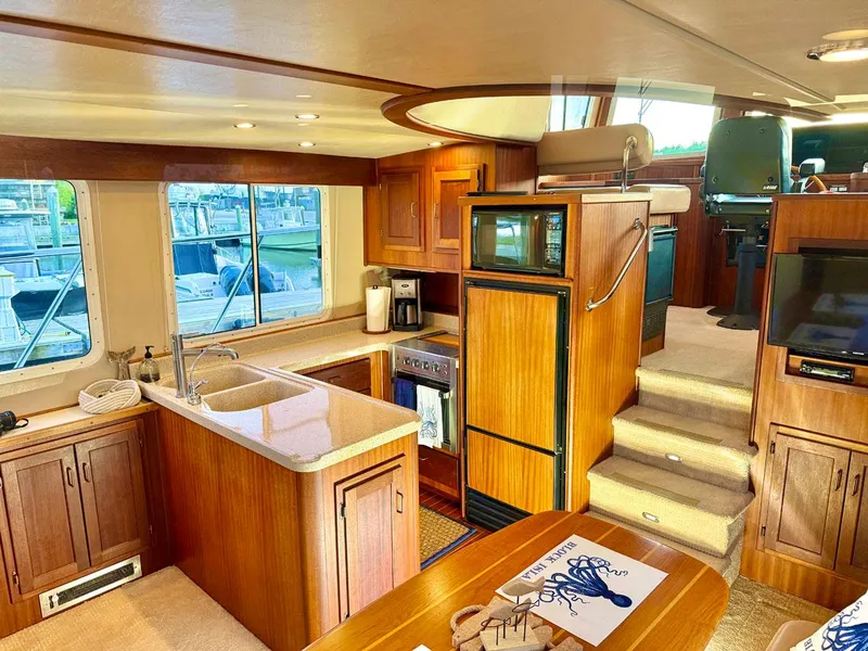 Slide: The Image of Salon - 51