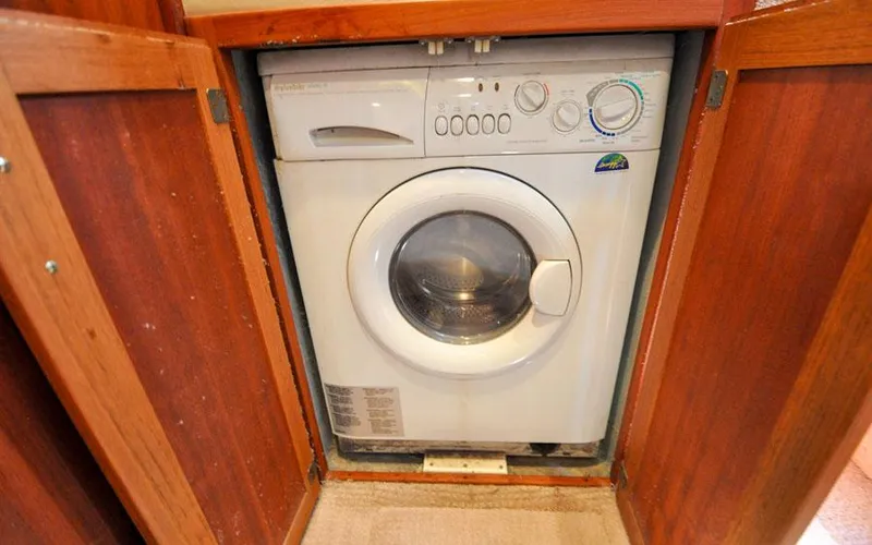 Slide: The Image of Washer/Dryer Combo - 64