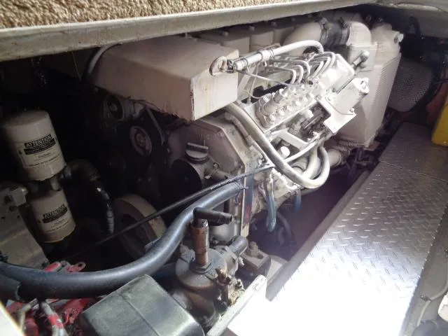 Slide: The Image of Albemarle 325 Convertible 1999 - 58