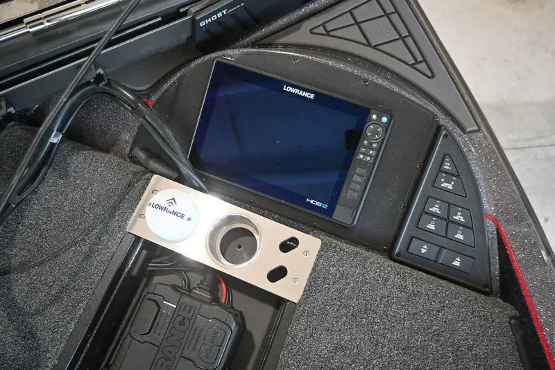 Slide: The Image of 2025 Caymas CX 20 PRO dashboard featuring Lowrance HDS display and control panel. - 8