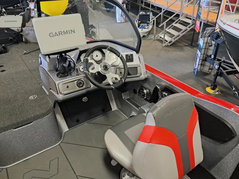 Slide: The Image of Cockpit of 2025 Nitro ZV2O SPT PRO boat with Garmin navigation system. - 3