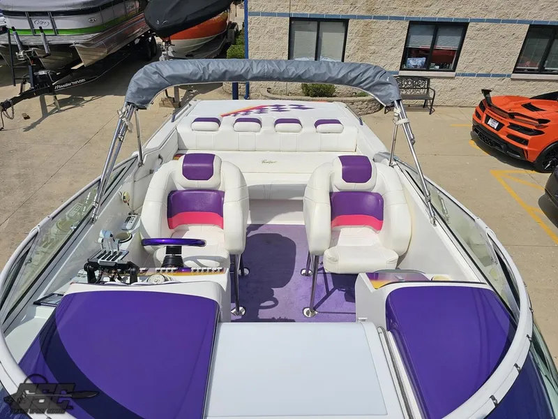 Slide: The Image of Powerquest 380 Avenger 1999 - 70