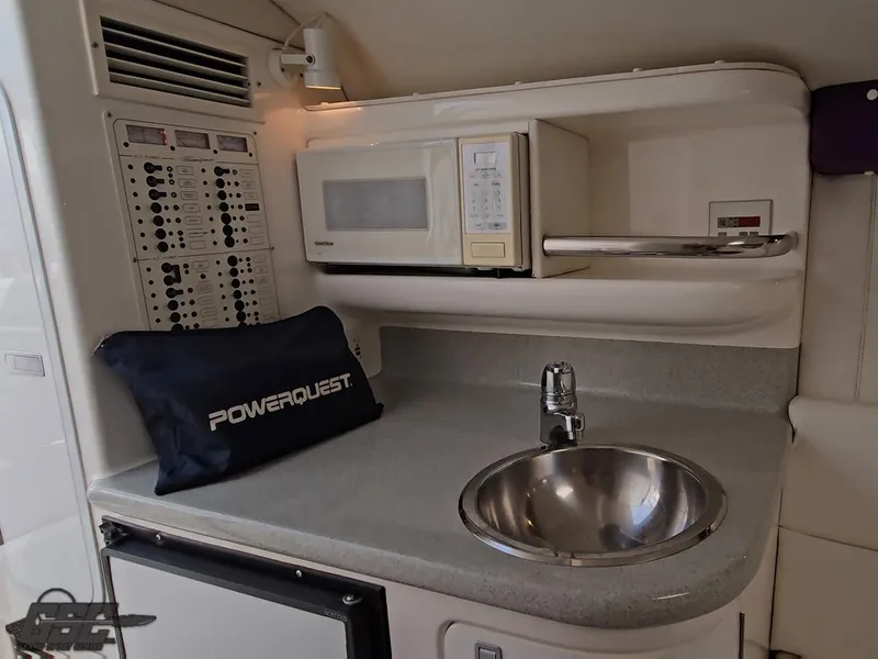 Slide: The Image of Powerquest 380 Avenger 1999 - 75