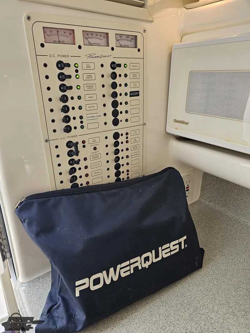 Slide: The Image of Powerquest 380 Avenger 1999 - 78