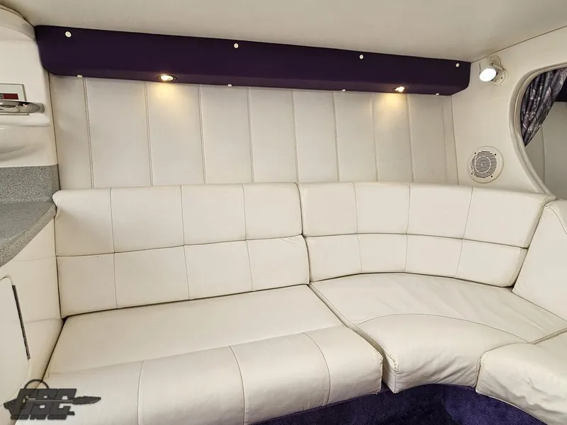 Slide: The Image of Powerquest 380 Avenger 1999 - 80