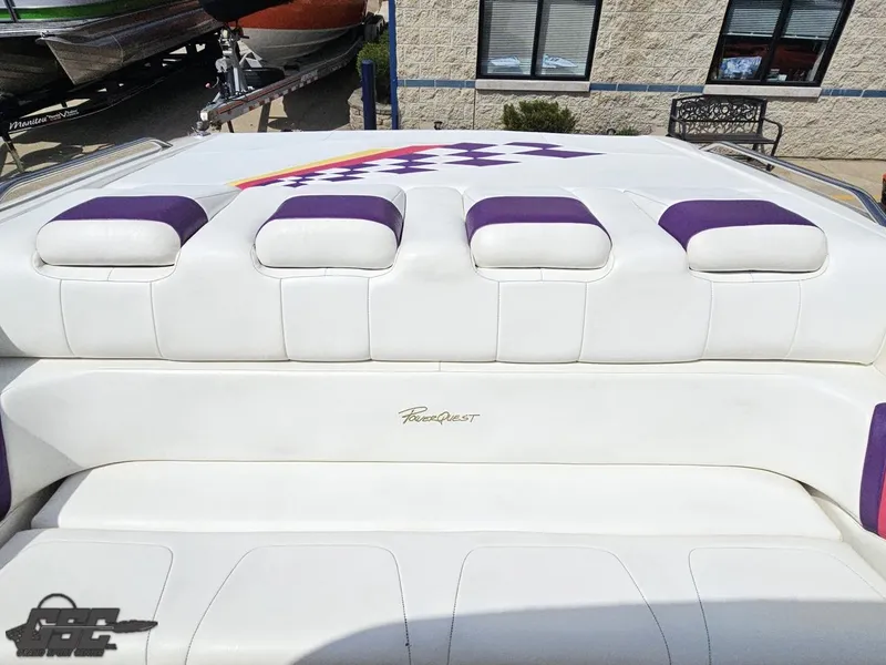 Slide: The Image of Powerquest 380 Avenger 1999 - 90