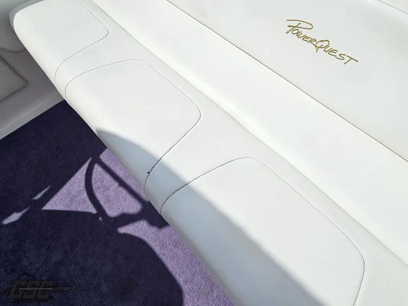 Slide: The Image of Powerquest 380 Avenger 1999 - 91