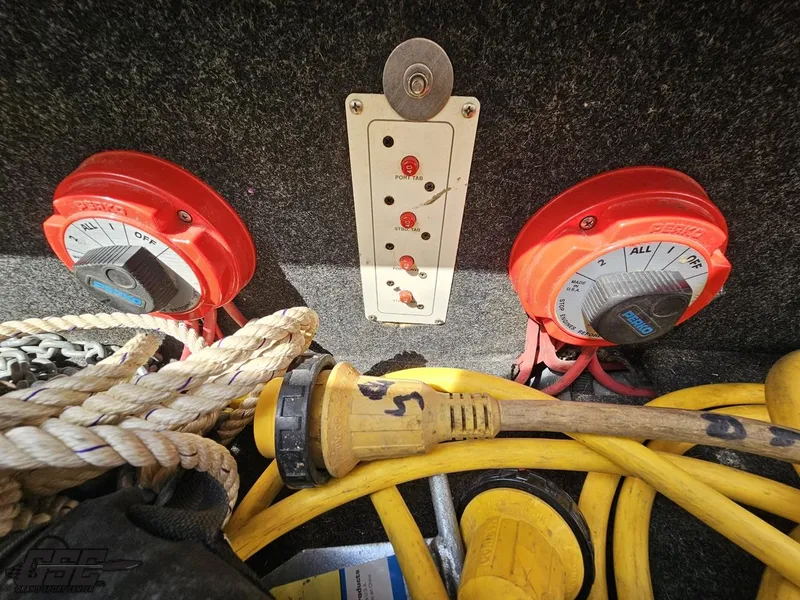 Slide: The Image of Powerquest 380 Avenger 1999 - 93