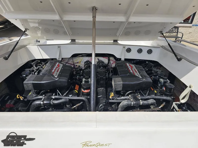 Slide: The Image of Powerquest 380 Avenger 1999 - 94