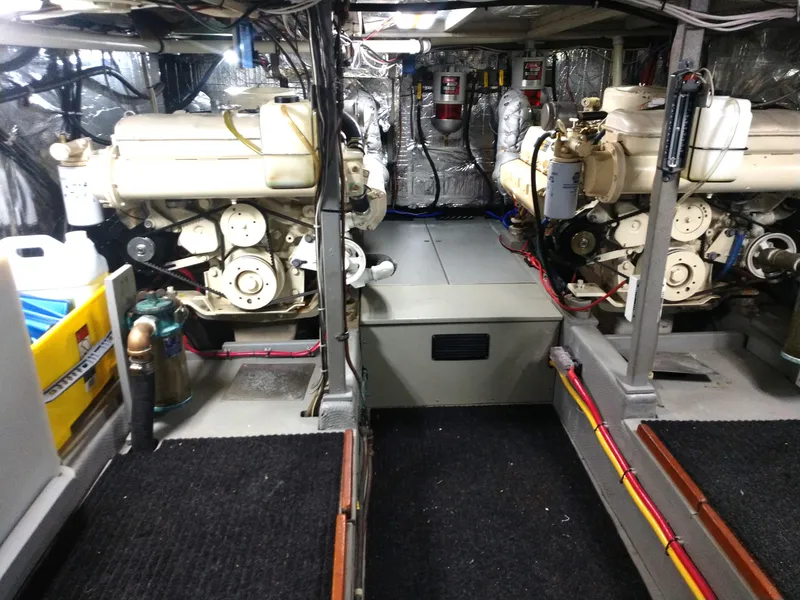 Slide: The Image of Tollycraft 43 Motoryacht 1981 - 57