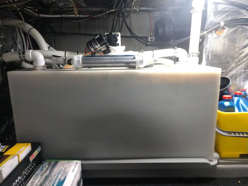 Slide: The Image of Tollycraft 43 Motoryacht 1981 - 61