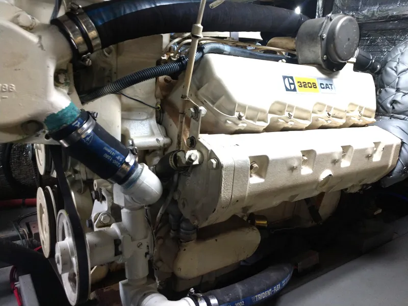 Slide: The Image of Tollycraft 43 Motoryacht 1981 - 64