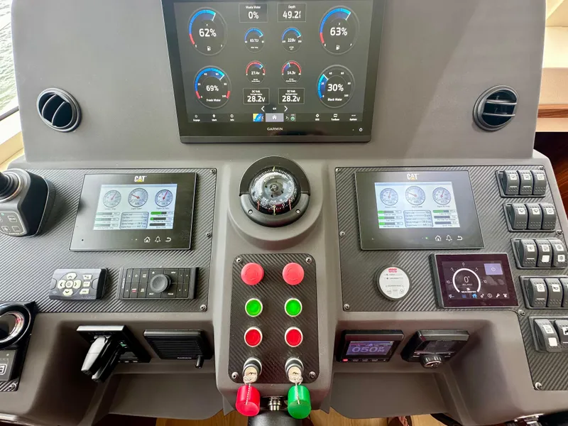 Slide: The Image of Sirena 58 2021 - 50