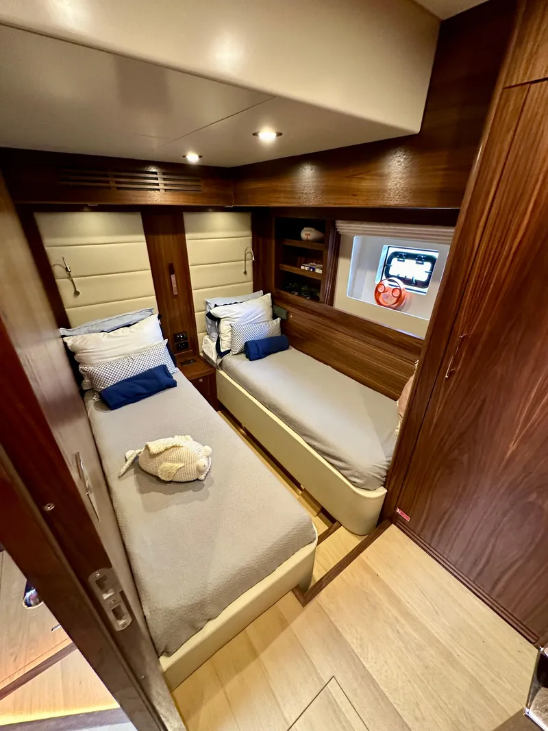 Slide: The Image of Sirena 58 2021 - 65