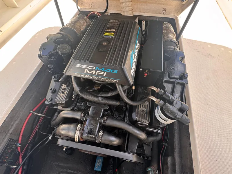 Slide: The Image of 1999 Shamrock 246 Open boat engine, 350 MAG MPI, Blue Water Inboard. - 4