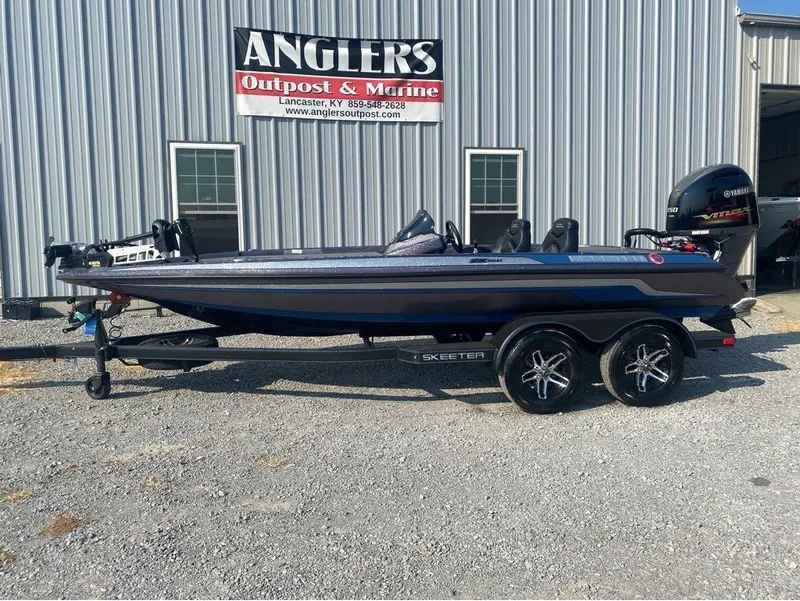 Slide: The Image of 2025 Skeeter ZX150 boat at Anglers Outpost & Marine, Lancaster, KY. - 1