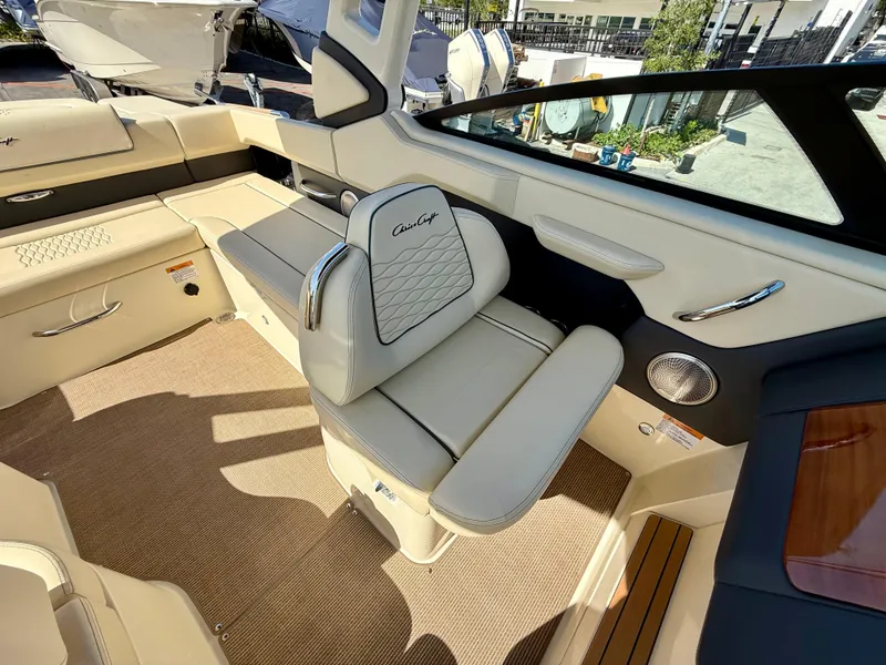 Slide: The Image of Chris-Craft Sportster 28 2026 - 6