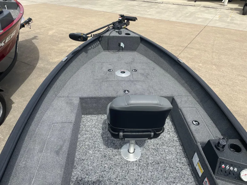 Slide: The Image of 2025 Tracker Super Guide V-16 T fishing boat with gray interior and swivel seat. - 11