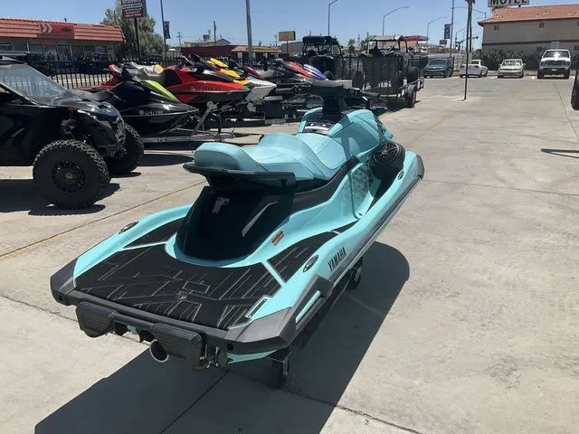 Slide: The Image of Yamaha VX Limited HO 2025 - 3