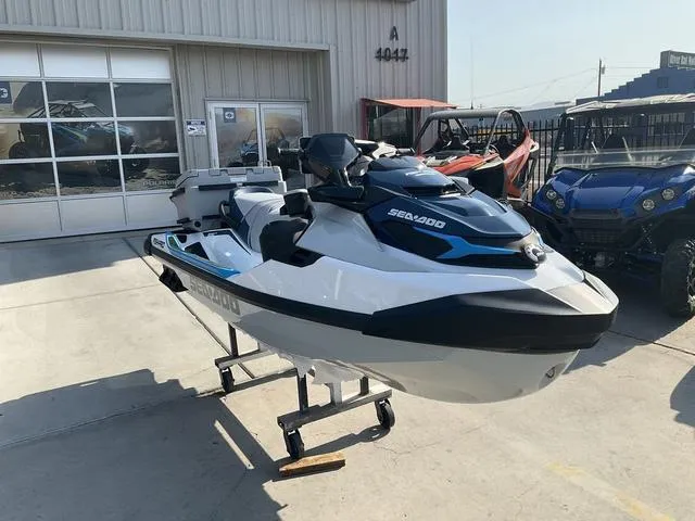 The Image of Sea-Doo FishPro Sport 170 2025 - 1