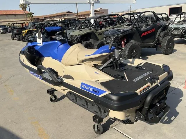 Slide: The Image of Sea-Doo Wake Pro 230 2025 - 5