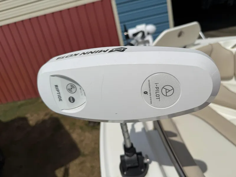 Slide: The Image of Minn Kota Riptide i-Pilot trolling motor on 2016 NauticStar 2102 Legacy boat. - 19