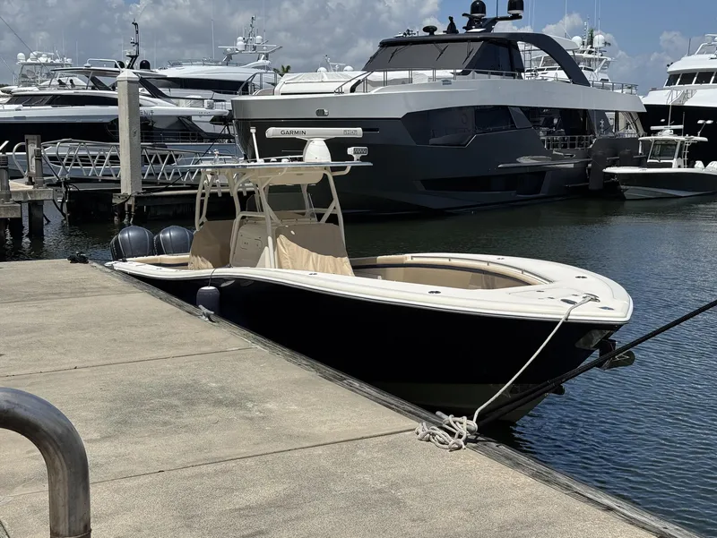 Slide: The Image of Yellowfin 36 Offshore 2016 - 4