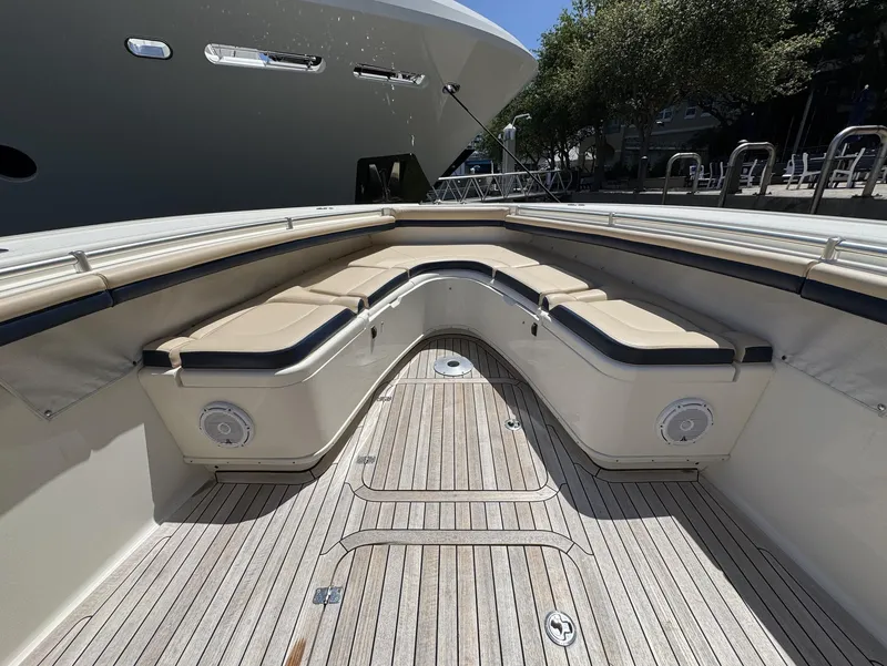 Slide: The Image of Yellowfin 36 Offshore 2016 - 7