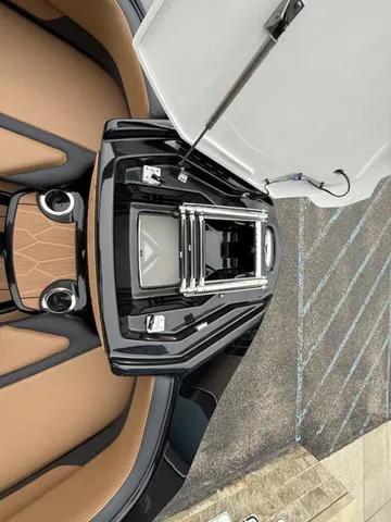 Slide: The Image of Yamaha 255XD 2025 - 17