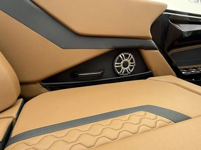 Slide: The Image of Yamaha 255XD 2025 - 36